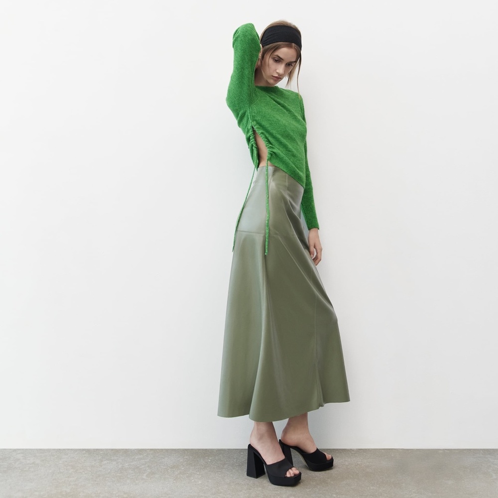 ZARA SIDE PLEAT KNIT SWEATER - Picture 2 of 8